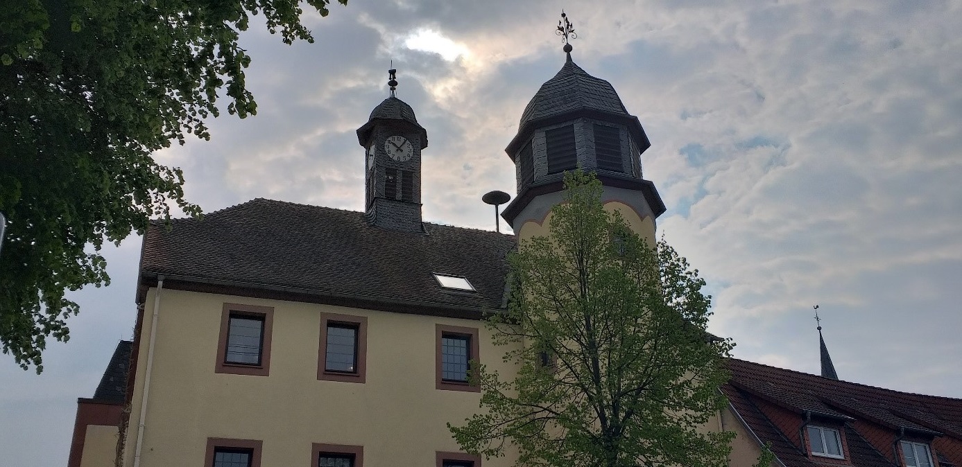 Schloss Steinau an der Straße von außen 